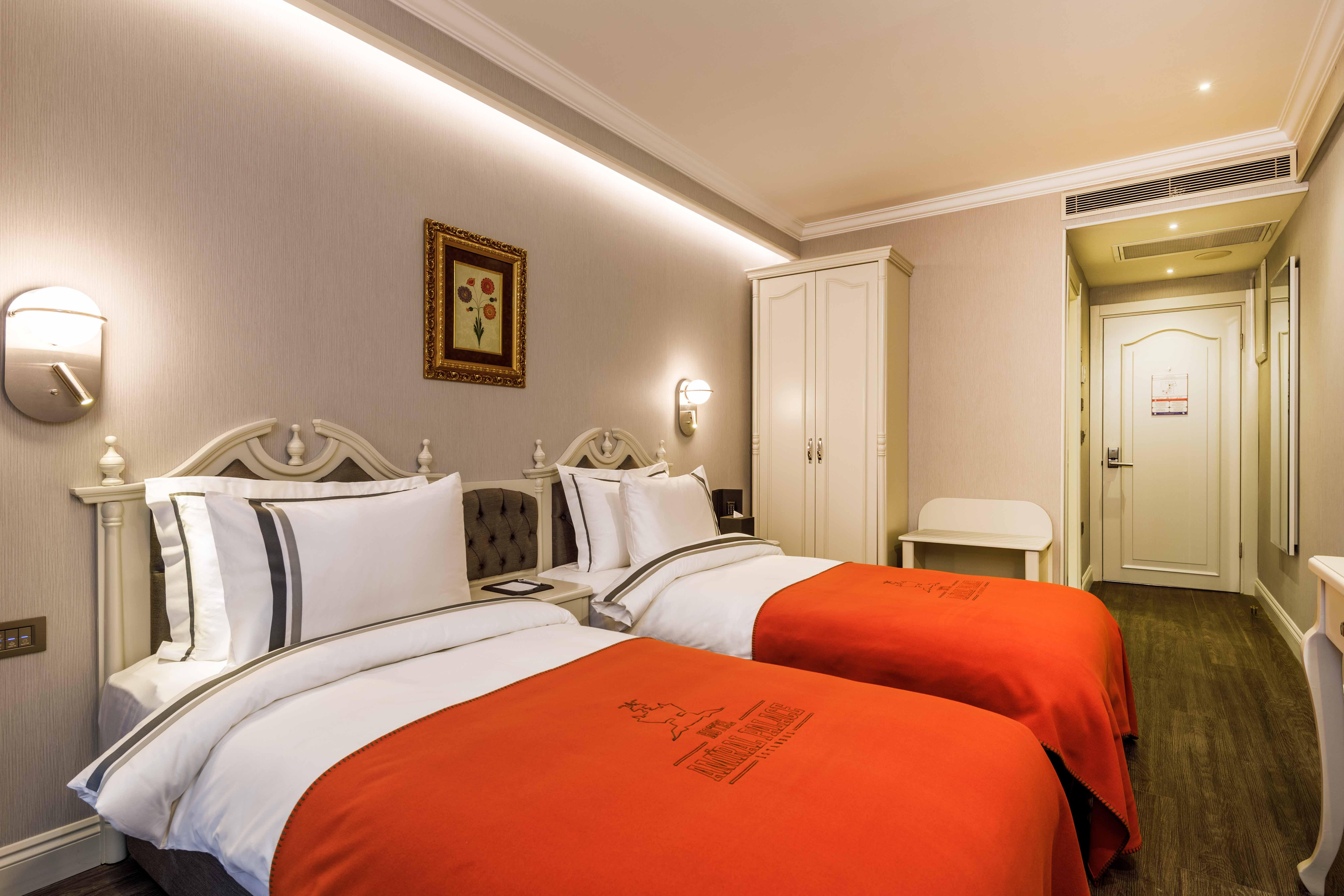 AMIRAL PALACE HOTEL BOUTIQUE CLASS СТАМБУЛ 4* (Турция) - от 5053 RUB | NOCHI